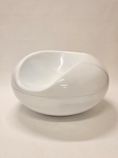 Eero Aarnio Pastil chair