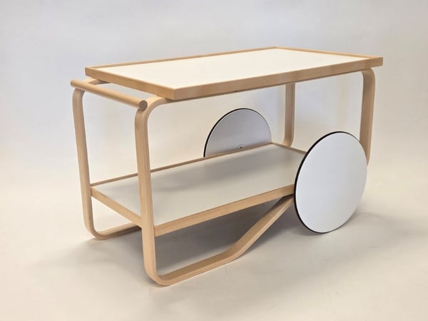 Artek 901 tea trolley