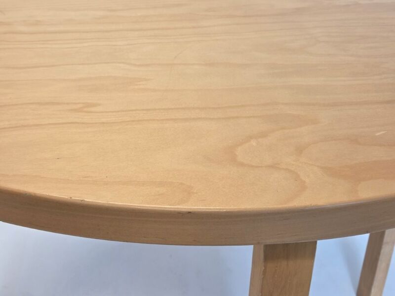 Artek 90A table