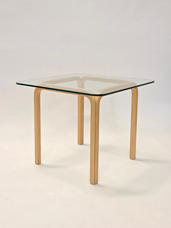 Artek Y805C table