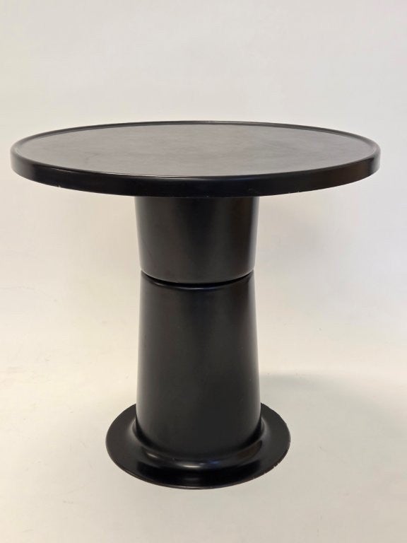 Kukkapuro Saturnus table