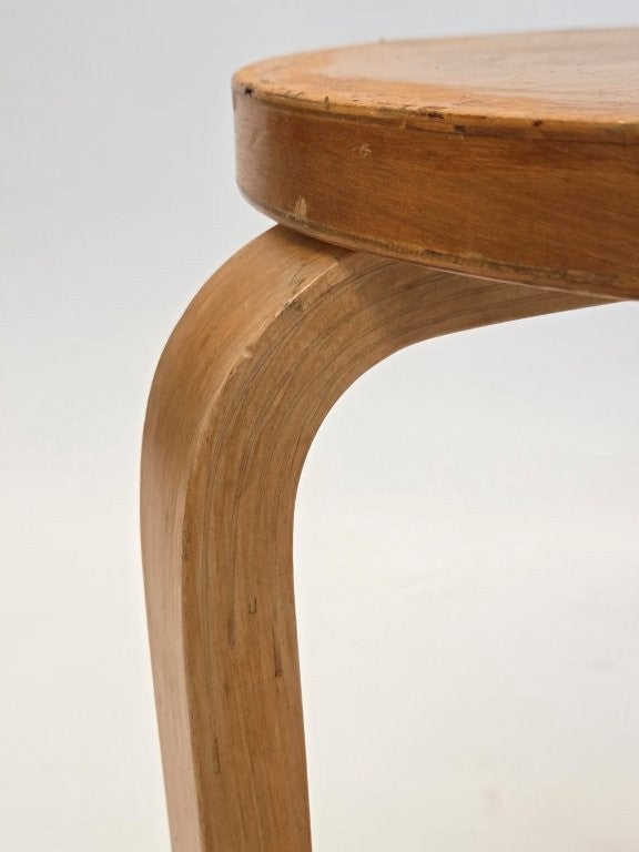 Artek 60 stool