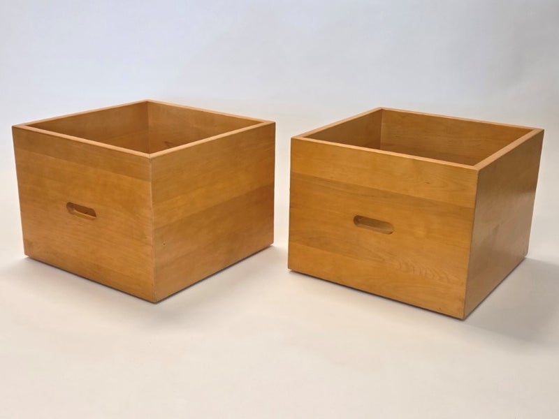 Artek toy cabinet
